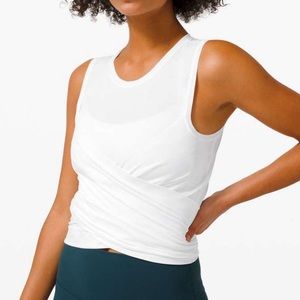 Lululemon tie tank never worn